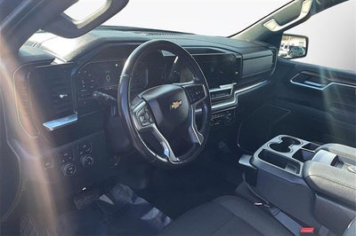 2022 Chevrolet Silverado 1500 LT (2FL)