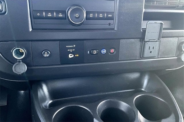 2024 Chevrolet Express Cargo 2500 WT