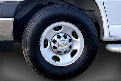 2024 Chevrolet Express Cargo 2500 WT