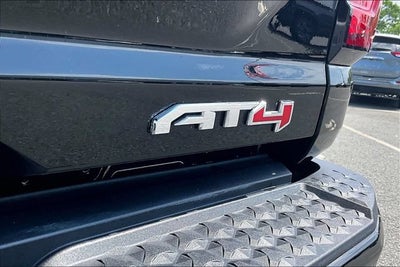 2024 GMC Canyon AT4