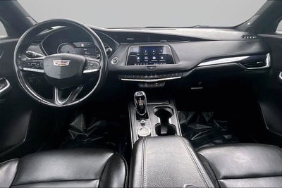 2022 Cadillac XT4 Luxury