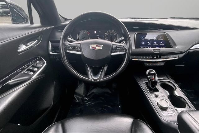 2022 Cadillac XT4 Luxury
