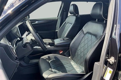 2024 Volkswagen Atlas Cross Sport 2.0T SEL Premium R-Line