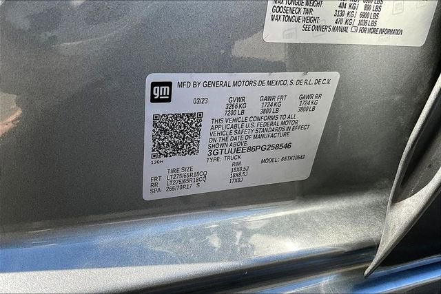 2023 GMC Sierra 1500 AT4