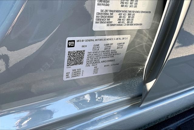 2024 GMC Sierra 1500 AT4