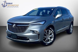 2023 Buick Enclave Essence