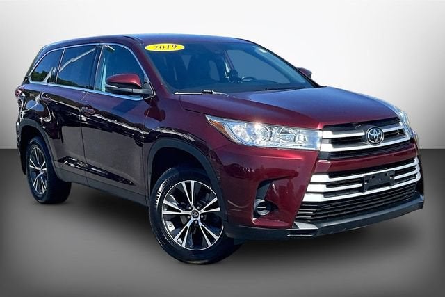 2019 Toyota Highlander LE