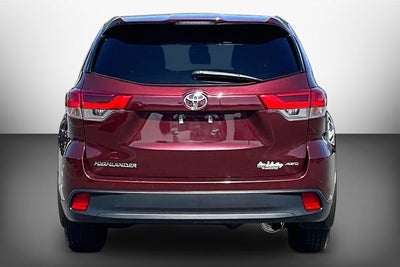 2019 Toyota Highlander LE
