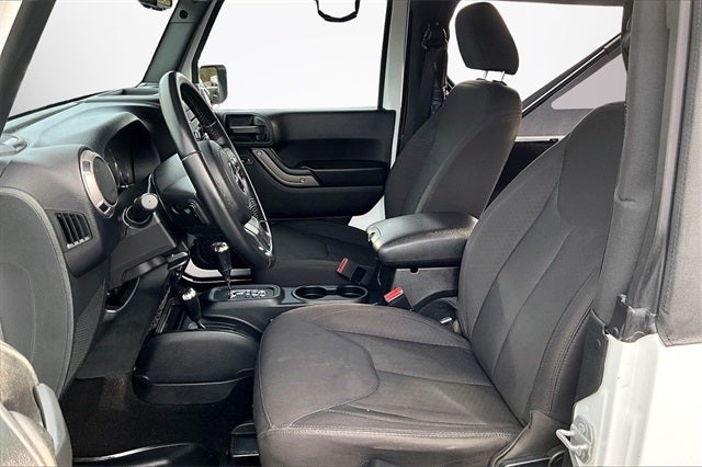 2017 Jeep Wrangler Sport