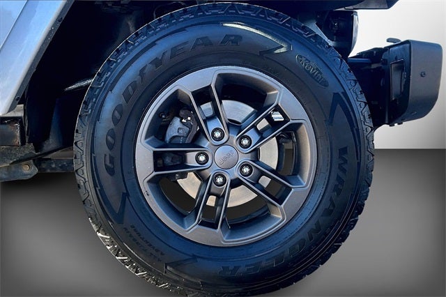 2016 Jeep Wrangler Sahara