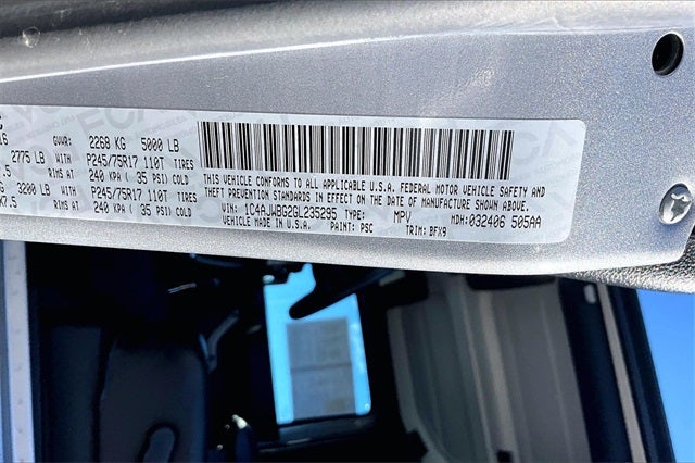 2016 Jeep Wrangler Sahara