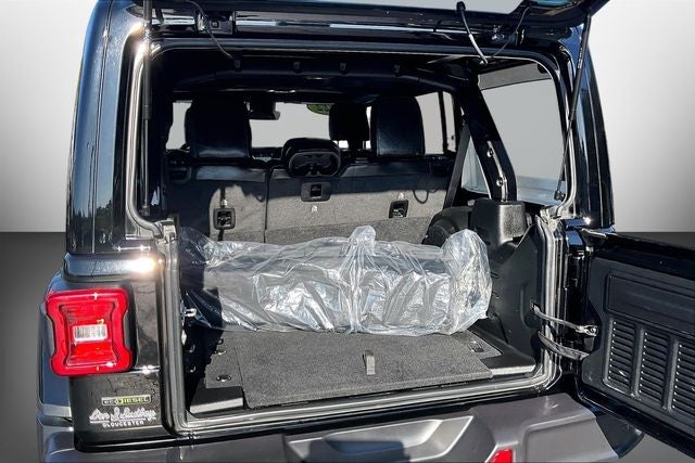 2022 Jeep Wrangler Unlimited Sahara Altitude