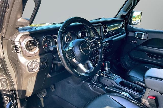 2022 Jeep Wrangler Unlimited Sahara Altitude