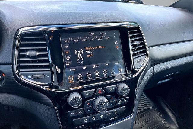 2020 Jeep Grand Cherokee Laredo