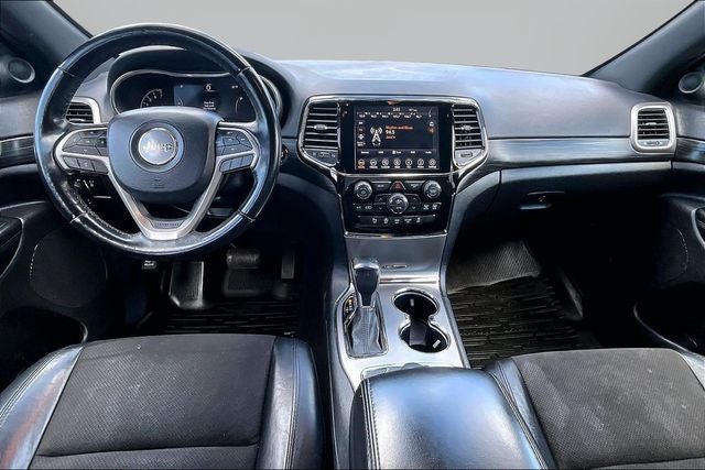 2020 Jeep Grand Cherokee Laredo