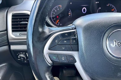 2020 Jeep Grand Cherokee Laredo