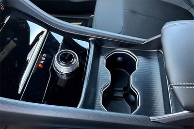 2025 Jeep Grand Cherokee Base