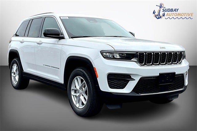 2025 Jeep Grand Cherokee Base