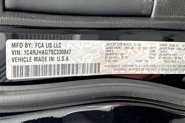 2025 Jeep Grand Cherokee Base