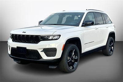2025 Jeep Grand Cherokee Base