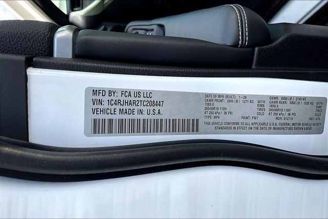 2026 Jeep Grand Cherokee Laredo