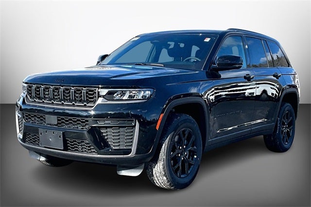 2026 Jeep Grand Cherokee Laredo