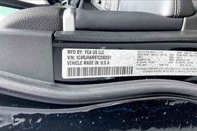 2026 Jeep Grand Cherokee Laredo Altitude