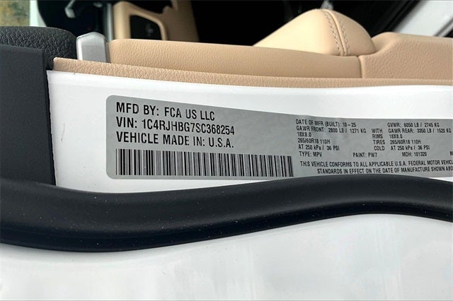 2025 Jeep Grand Cherokee Limited