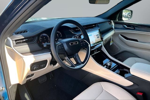 2027 Jeep Grand Cherokee Limited