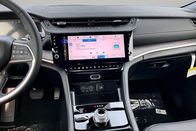 2027 Jeep Grand Cherokee Limited Reserve