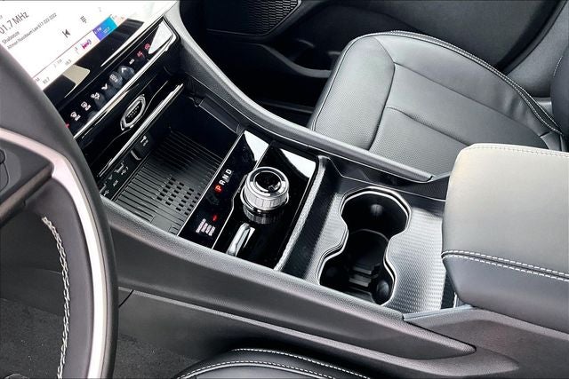 2027 Jeep Grand Cherokee Limited Reserve