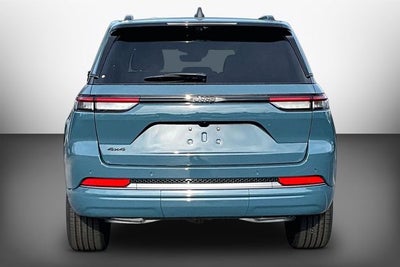 2027 Jeep Grand Cherokee Limited Reserve