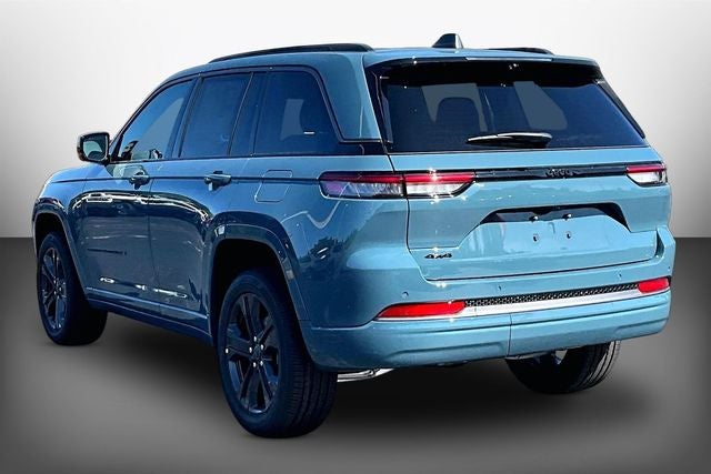 2027 Jeep Grand Cherokee Limited Reserve