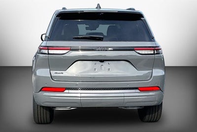 2027 Jeep Grand Cherokee Limited Reserve