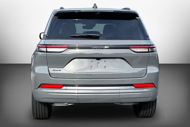 2027 Jeep Grand Cherokee Limited Reserve