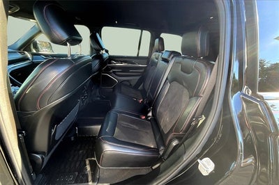 2022 Jeep Grand Cherokee Trailhawk