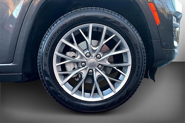 2023 Jeep Grand Cherokee Summit