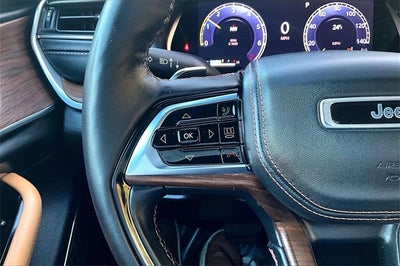 2023 Jeep Grand Cherokee Summit