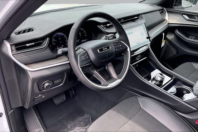 2026 Jeep Grand Cherokee L Altitude