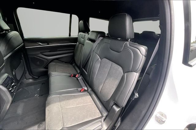 2026 Jeep Grand Cherokee L Altitude