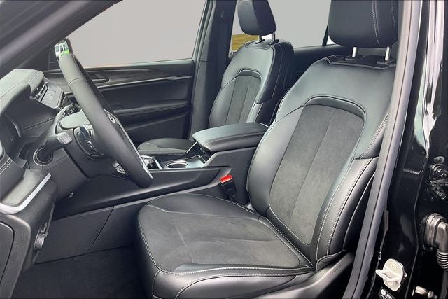 2026 Jeep Grand Cherokee L Laredo Altitude