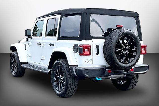 2024 Jeep Wrangler Sahara 4xe