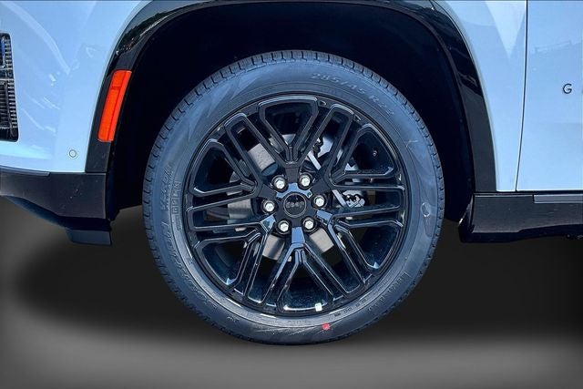 2026 Jeep Grand Wagoneer Limited Reserve
