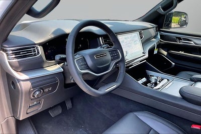 2026 Jeep Grand Wagoneer Limited Reserve