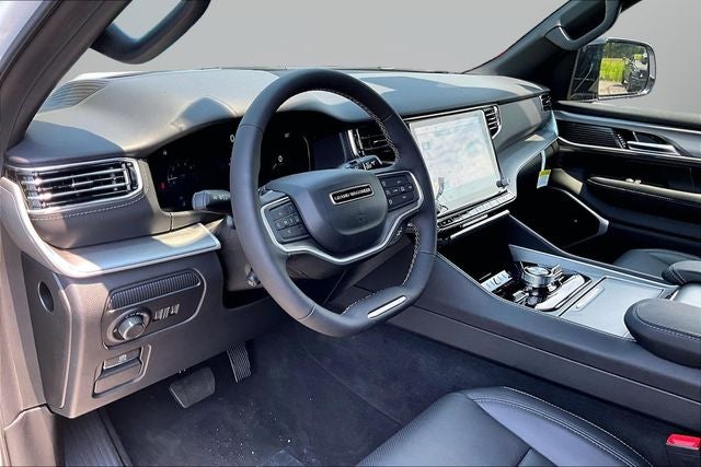 2026 Jeep Grand Wagoneer Limited Reserve