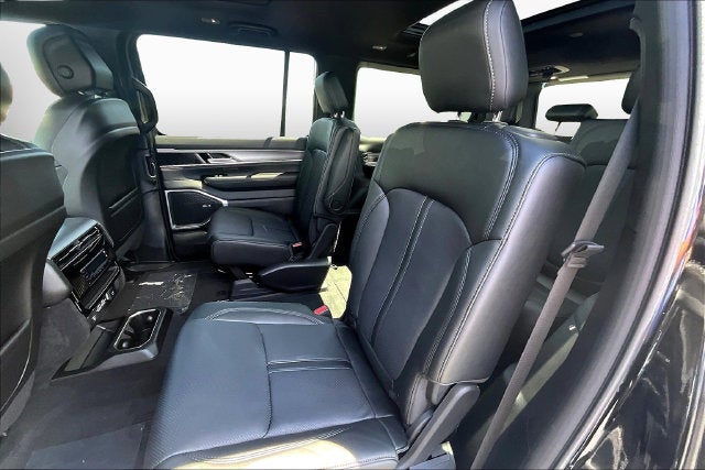 2025 Jeep Wagoneer Series II
