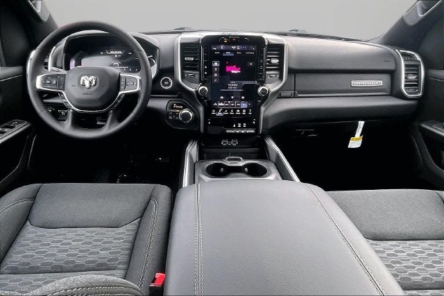 2027 RAM 1500 Big Horn/Lone Star