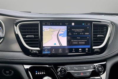 2027 Chrysler Pacifica Limited